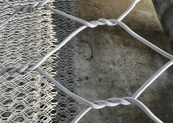 80mm*100mm Mental 4mm Gabion Baskets Solutions Mesh Opening BV گواهینامه