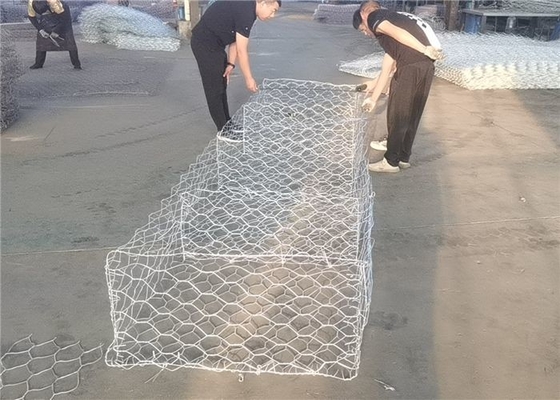 6*8، 8*10،10*12 قفس سیم فلزی پر شده با سنگ برای محافظت در برابر فرسایش خاک یا ساحل رودخانه