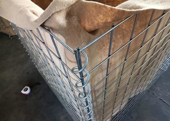 75x75mm 6.0mm موانع دفاعی نظامی موانع پر از شن جوش شده کنترل سیلاب آسان نصب