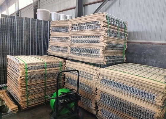 75x75mm 6.0mm موانع دفاعی نظامی موانع پر از شن جوش شده کنترل سیلاب آسان نصب