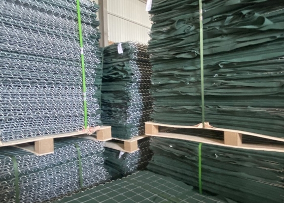 5.0mm Mesh Wire Panel مانع نظامی با وزن 300g / m2 پارچه ژئوتکستیل