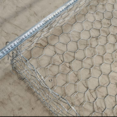 شبکه سیم گابیون شش گوشه ای پوشانده شده با PVC برای کنترل فرسایش 10x12 سانتی متر