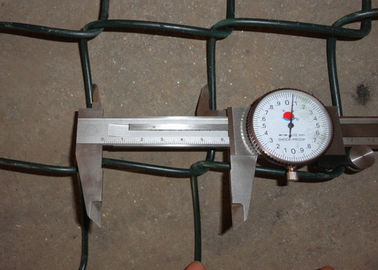 زمین بازی Metal Chain Link Fence Mesh مقاومت در برابر خوردگی برای نصب آسان است